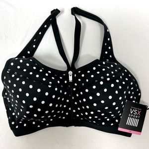NWT Victoria’s Secret Knockout Front Close Sport Bra, Size 34B